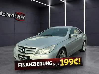 Usata Mercedes E350 272 CV (200 kW) 2009 Argento Coupé