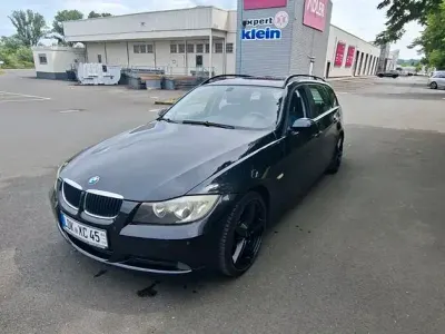 Gebraucht BMW 320 Sport Line 150 PS (110 kW) 2006 Schwarz Kombi