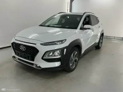 Gebraucht Hyundai Kona 141 PS (103 kW) 2020 Weiß SUV