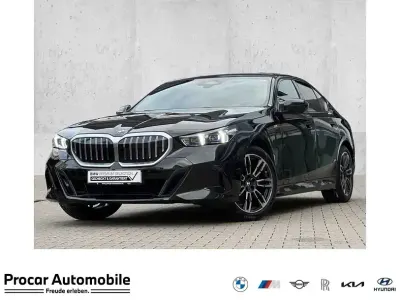 Gebraucht BMW 520 M Sport 208 PS (152 kW) 2024 Schwarz Limousine
