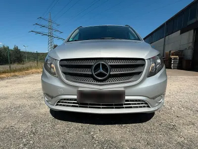 Gebraucht Mercedes Vito 190 PS (139 kW) 2017 Silber Van