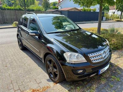 Mercedes ML320