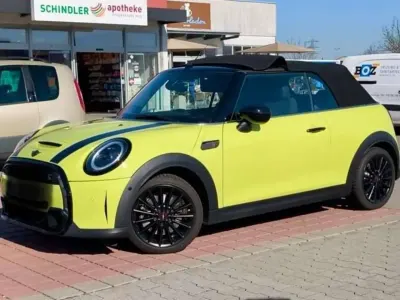 Gebraucht Mini Cooper S Cabriolet Classic 178 PS (130 kW) 2023 Zesty yellow Cabrio