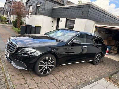 Usata Mercedes E300 306 CV (225 kW) 2020 Nero Berlina