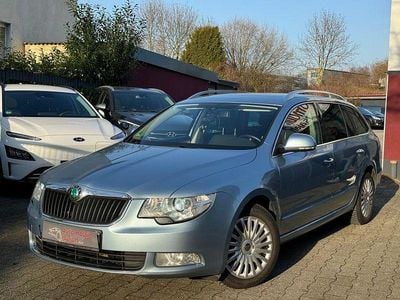 Gebraucht Skoda Superb Exclusive 170 PS (125 kW) 2013 Blau Limousine