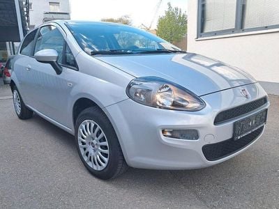 Gebraucht Fiat Punto Pop 77 PS (56 kW) 2012 Silber Kleinwagen