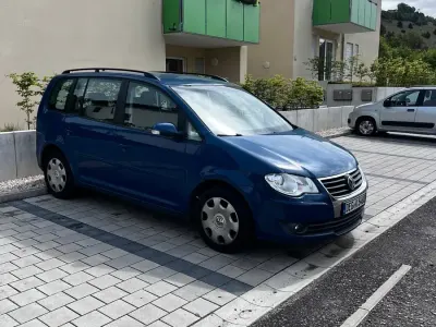 Używany VW Touran 140 KM (102 kW) 2008 Niebieski Minivan