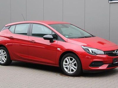 Gebraucht Opel Astra Edition 110 PS (80 kW) 2021 Rot Limousine