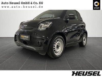 Bodypanels in black Gebraucht 2023 Smart ForTwo Electric Drive Coupé | 13.900 € (Fairer Preis)