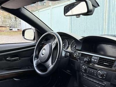 Gebraucht 2011 BMW 320 Cabriolet Cabrio | 11.000 € (Teuer)