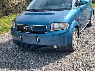 Gebraucht Audi A2 75 PS (55 kW) 2001 Blau Kleinwagen