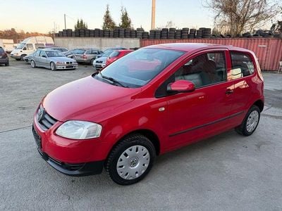 Gebraucht VW Fox Basis 75 PS (55 kW) 2005 Rot Kleinwagen