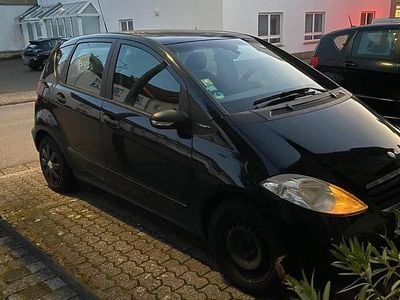 Gebraucht Mercedes A180 Classic 109 PS (80 kW) 2004 Schwarz Kleinwagen
