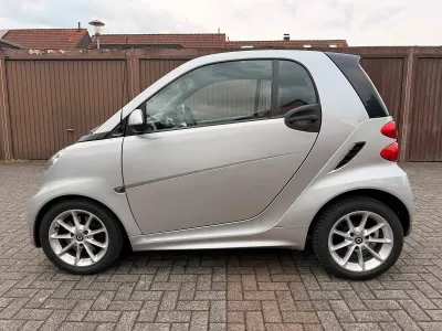 Gebraucht Smart ForTwo Coupé 84 PS (61 kW) 2013 Silber Coupé