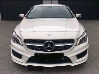 gebraucht Mercedes CLA200 AMG line