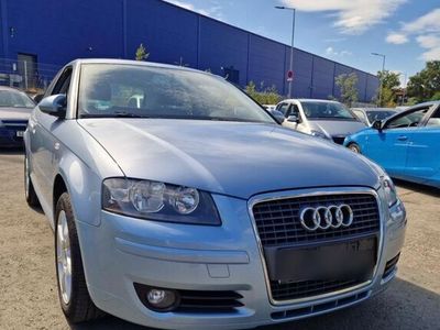 gebraucht Audi A3 1.6 S tronic Ambiente Ambiente