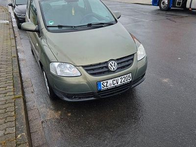 Gebraucht VW Fox 54 PS (39 kW) 2006 Grün Kleinwagen