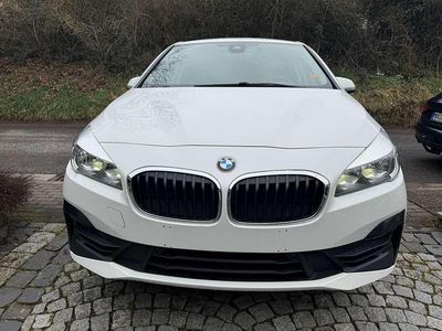 Gebraucht BMW 216 116 PS (85 kW) 2019 Weiß Kombi
