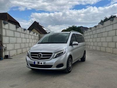 Mercedes V250
