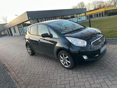 Used Kia Venga 90 HP (66 kW) 2010 Black Hatchback