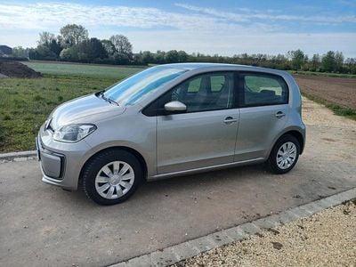 Usata VW e-up! 61 kW (83 CV) 2023 Grigio Utilitaria