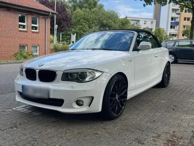 Gebraucht BMW 118 Cabriolet M Sport 143 PS (105 kW) 2011 Weiß Cabrio