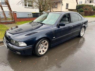 gebraucht BMW 523 E39 i mit LPG Gasanlage 6 Zylinder 2,5L Bj 09/98