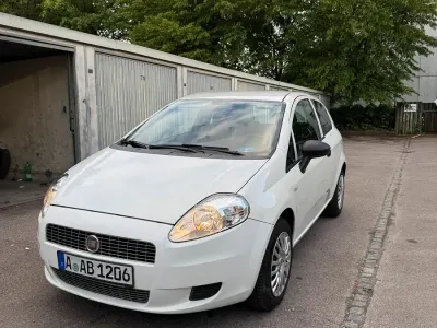 Brugt Fiat Punto 70 HK (51 kW) 2011 Hvid Hatchback