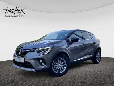 Käytetty Renault Captur Intens 218 HP (160 kW) 2021 Harmaa Katumaasturi