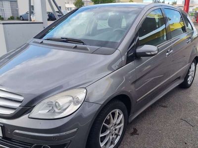 gebraucht Mercedes B200 