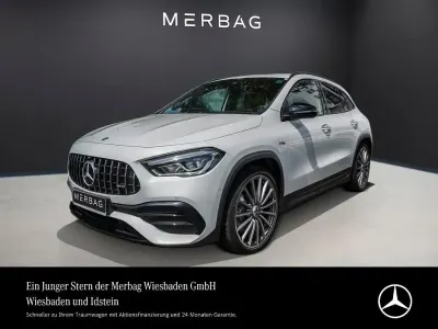 Gebraucht Mercedes GLA35 AMG AMG 306 PS (225 kW) 2021 Digitalweiß SUV