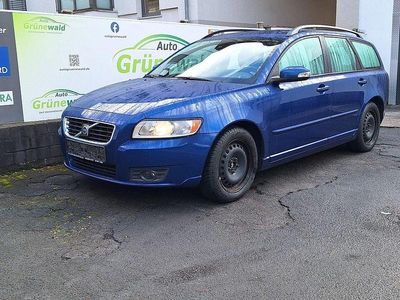 Blau Gebraucht 2008 Volvo V50 Momentum Kombi | 4.490 € (Fairer Preis)