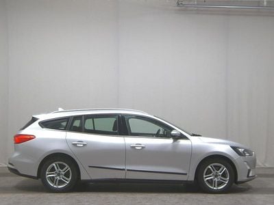 Gebraucht Ford Focus Cool & Connect 120 PS (88 kW) 2019 Silber Kombi