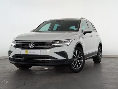 Gebraucht VW Tiguan Life 150 PS (110 kW) 2023 Pure white SUV