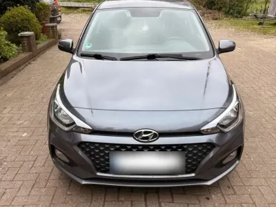 Gebraucht Hyundai i20 Active 75 PS (55 kW) 2018 Grau Limousine