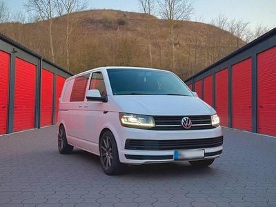 Gebraucht VW Transporter 150 PS (110 kW) 2017 Weiß Van