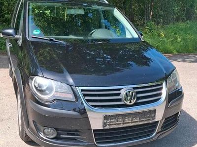 VW Touran Cross