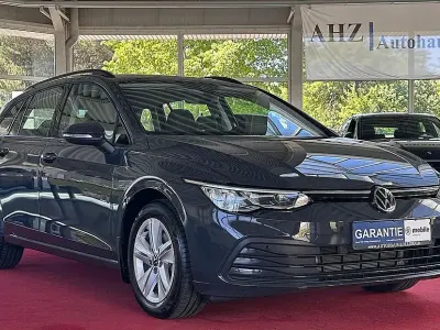 Gebraucht VW Golf VIII Active 131 PS (96 kW) 2023 Uranograu Kombi