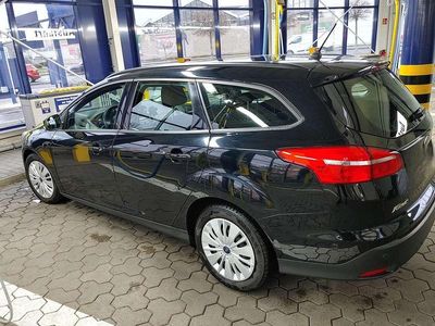 Schwarz Gebraucht 2018 Ford Focus Business Edition Kombi | 6.999 € (Guter Preis)