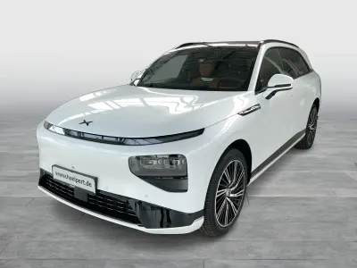 Neu XPENG G9 AWD Performance 2026 Arctic white SUV