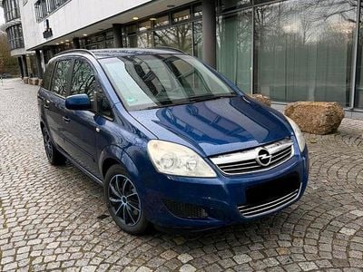 Gebraucht Opel Zafira 120 PS (88 kW) 2009 Silber Van / Kleinbus