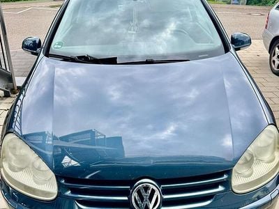 VW Golf V