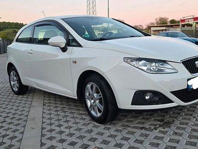 Begagnad Seat Ibiza SC Style 69 HK (50 kW) 2009 Vit Halvkombi