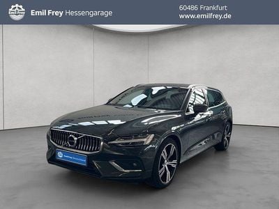 Gebraucht Volvo V60 Inscription 197 PS (144 kW) 2021 Pine grey metallic 724 Kombi