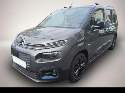 Gebraucht Citroën e-Berlingo Shine 100 kW (136 PS) 2023 Manufacturer Van / Kleinbus