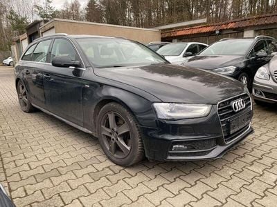 Schwarz Gebraucht 2015 Audi A4 Ambition Kombi | 13.899 € (Fairer Preis)