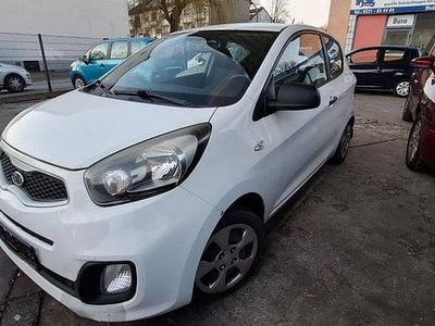 Gebraucht Kia Picanto Attract 69 PS (50 kW) 2012 Weiß Kleinwagen
