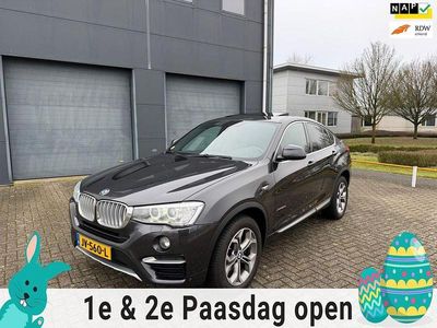 Gebraucht BMW X4 Executive 190 PS (139 kW) 2016 Grau SUV