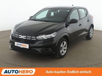Schwarz Gebraucht 2024 Dacia Sandero Essentiel Kleinwagen | 14.290 € (Fairer Preis)