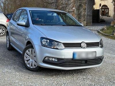 Gebraucht VW Polo 90 PS (66 kW) 2014 Silber Kleinwagen